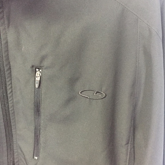 {Champion} Windbreaker - Picture 2 of 7